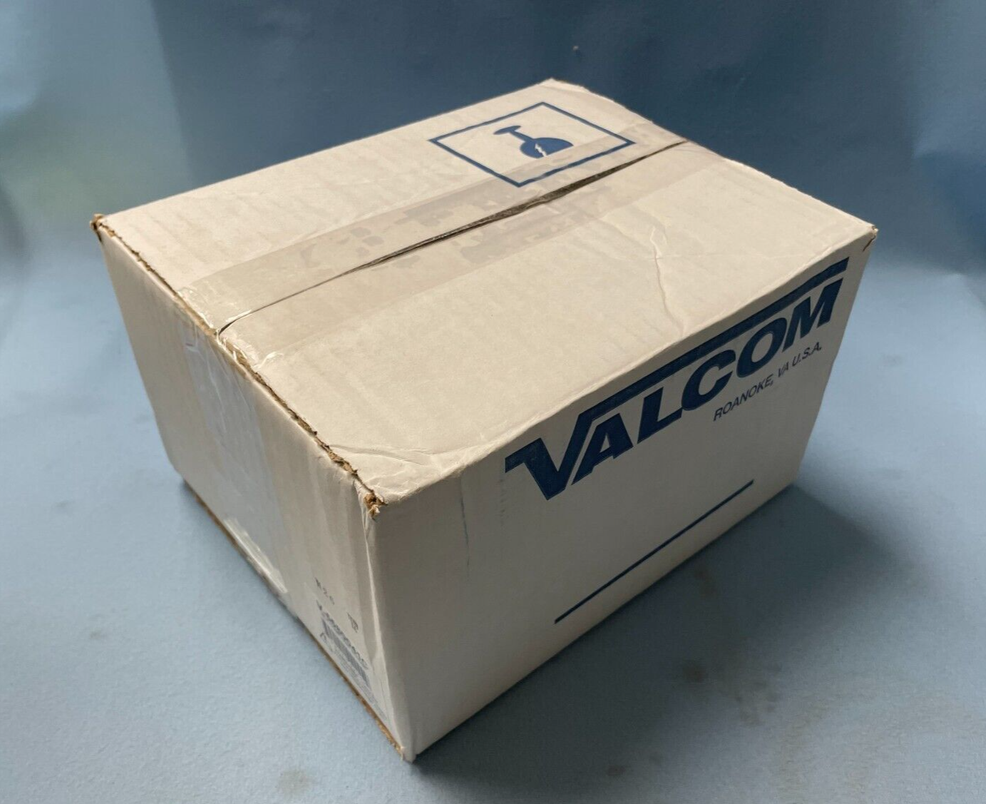 Valcom V-5580041C Strobe, ADA Compliant, Analog, Amber